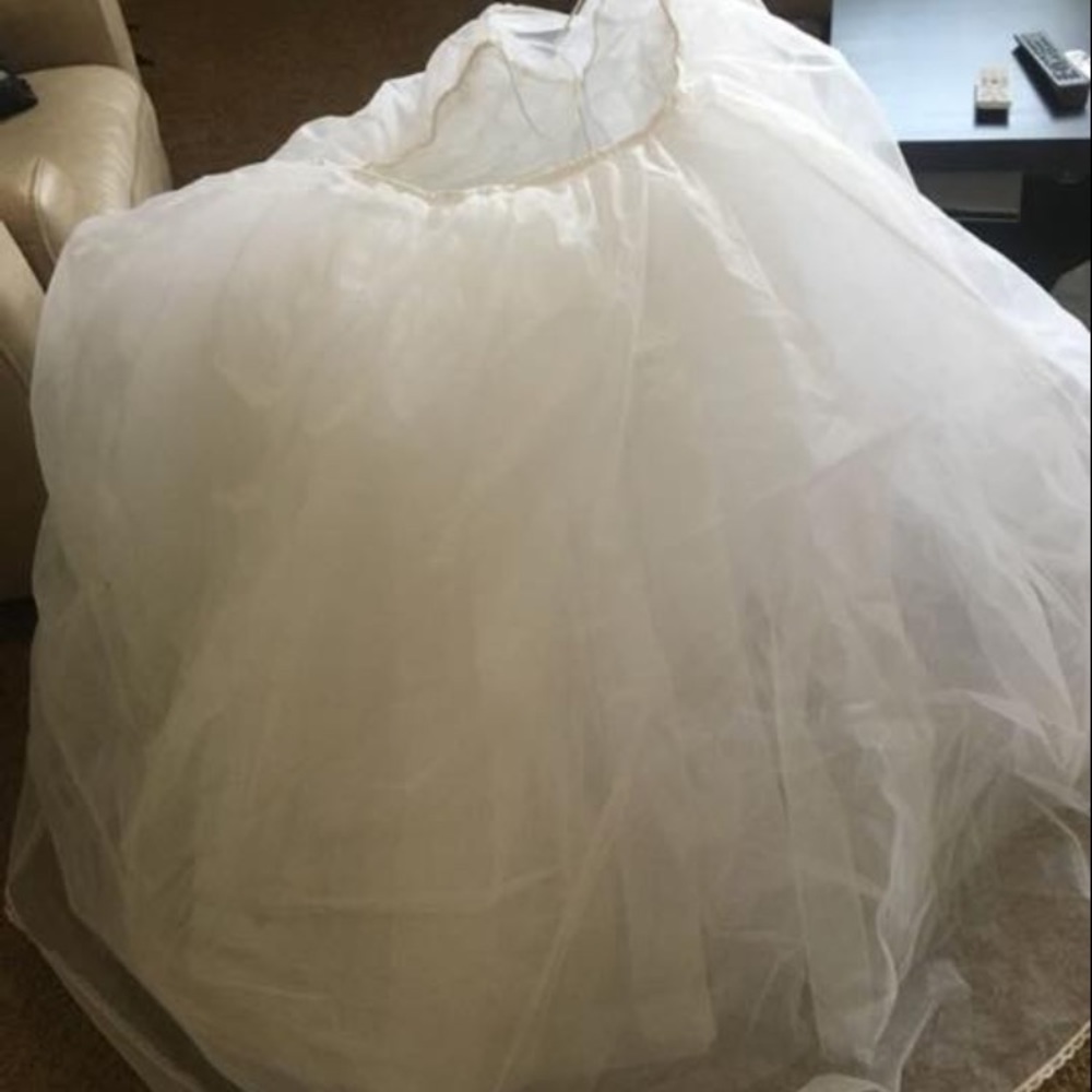Petticoat underskirt wedding - Picture 5 of 6